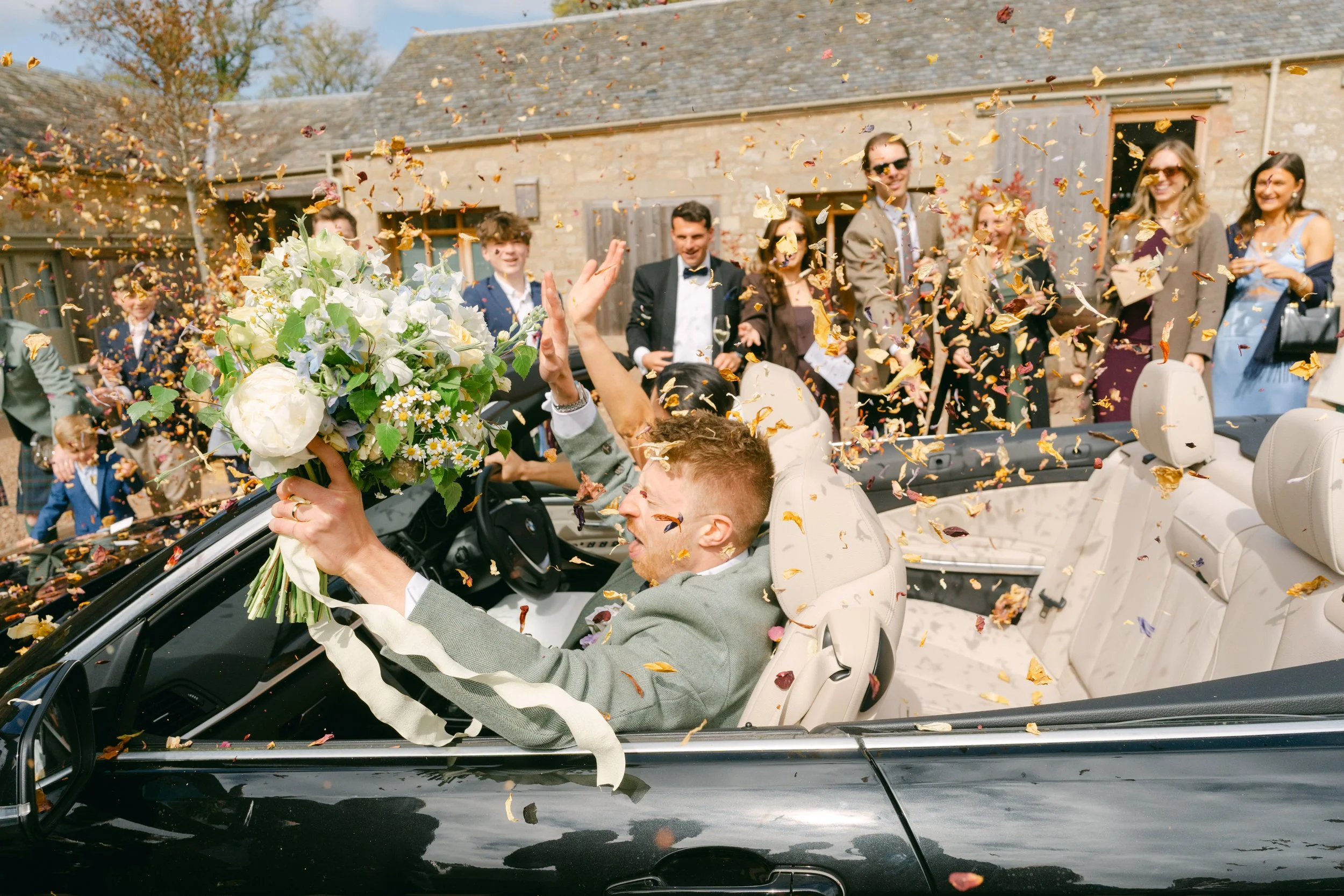 Waverley &amp; Kyle’s springtime wedding at Rosebery Steading