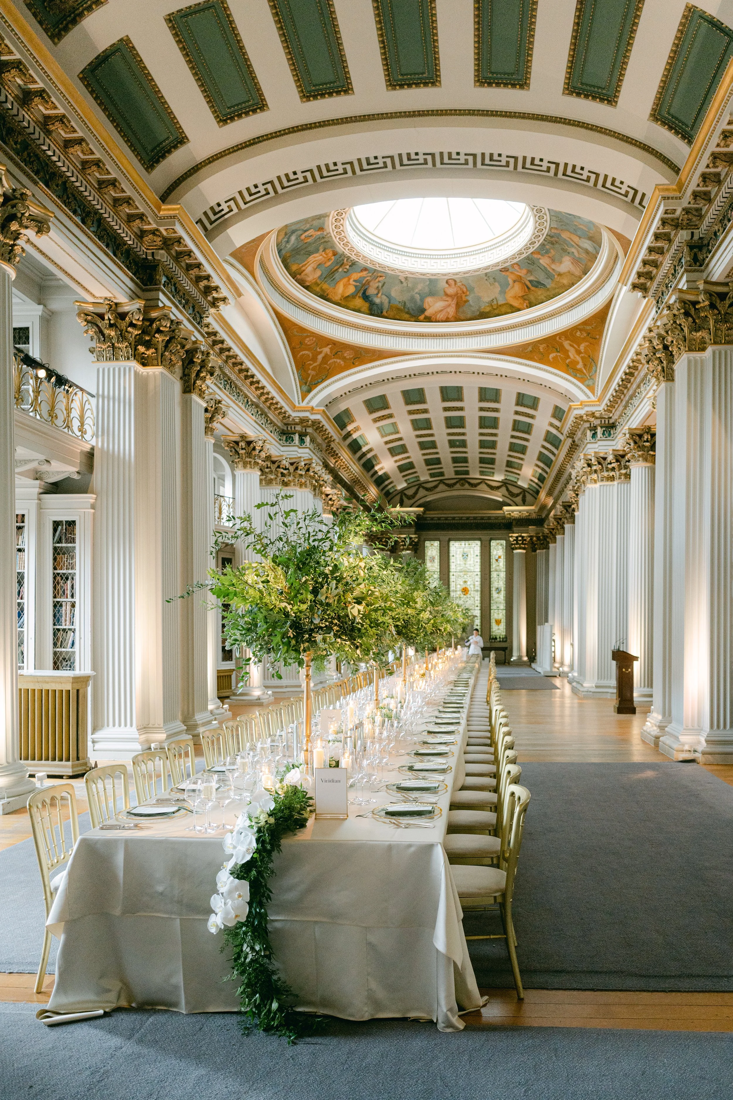 Signet Library