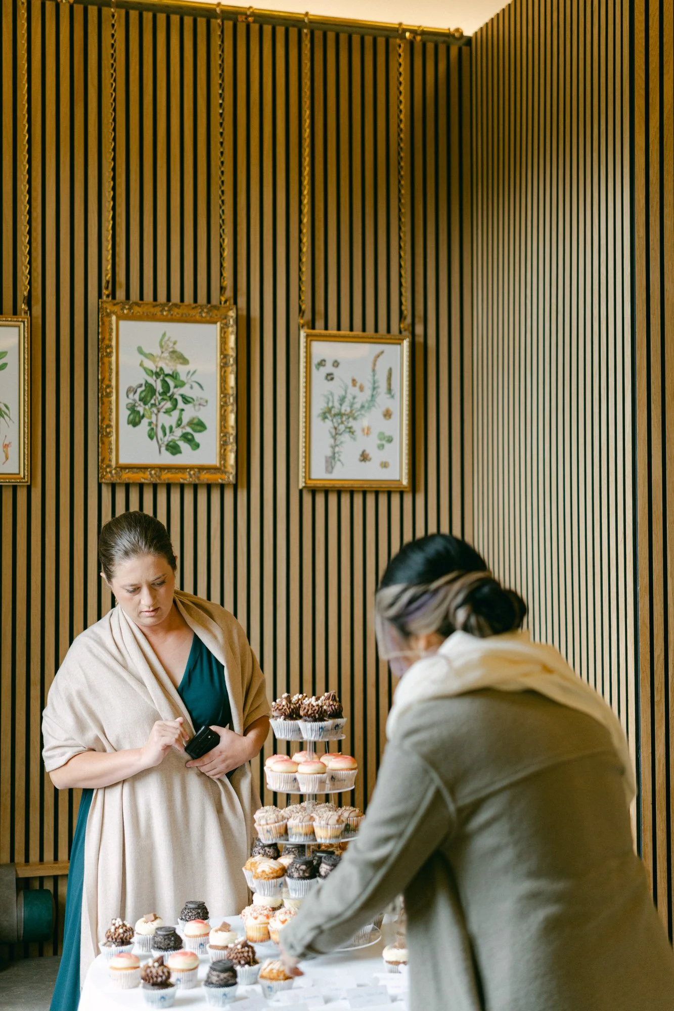 CroKowLove_CarissaDoug_Botanics-144.jpg