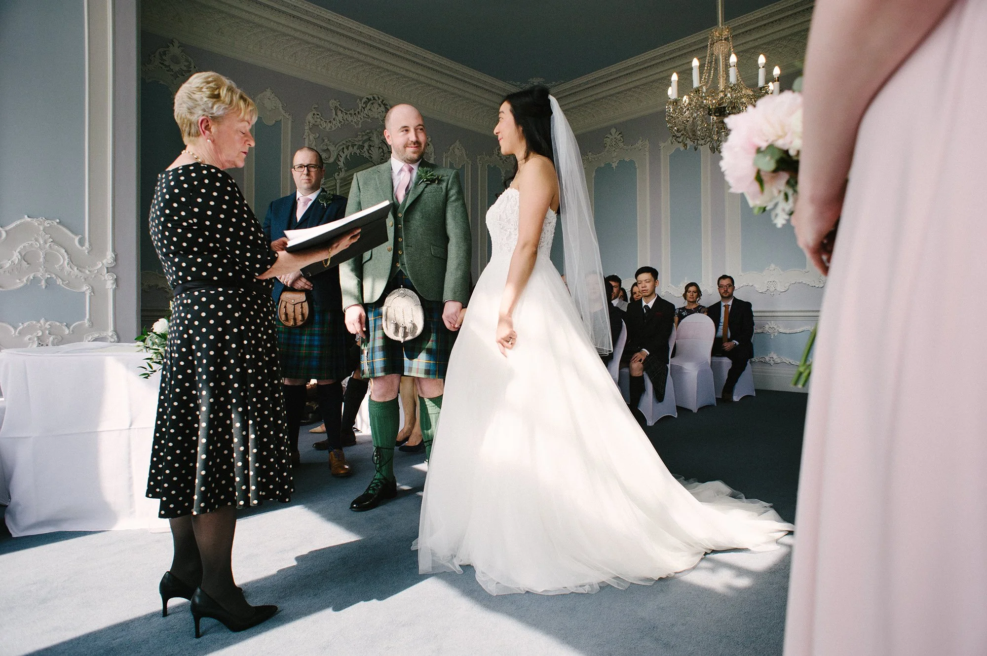 Cro&Kow_EdinburghZooWedding_RebeccaTheo-5.jpg