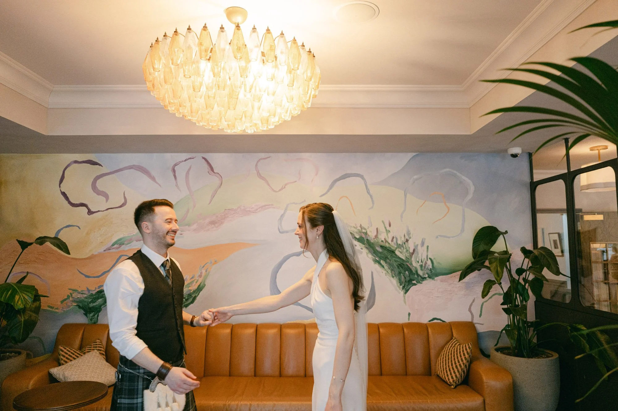 CroKowLove_SarahandPaul_Hoxton-437.jpg