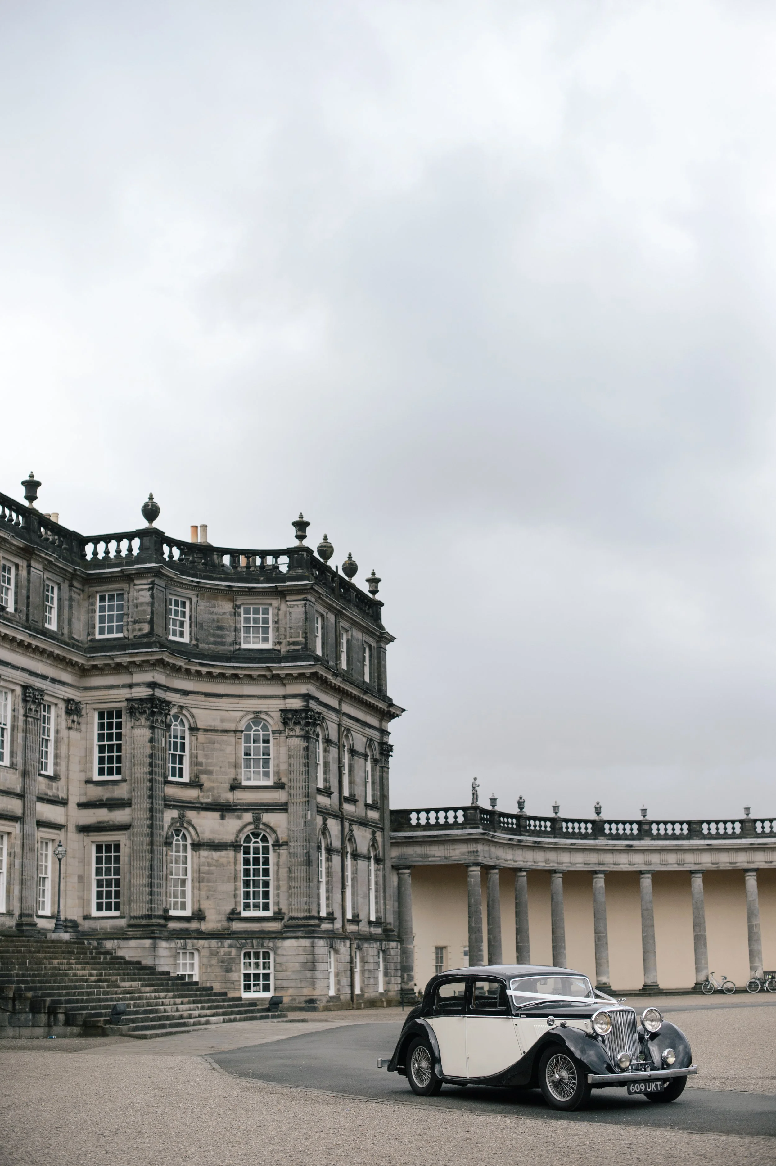 Hopetoun House