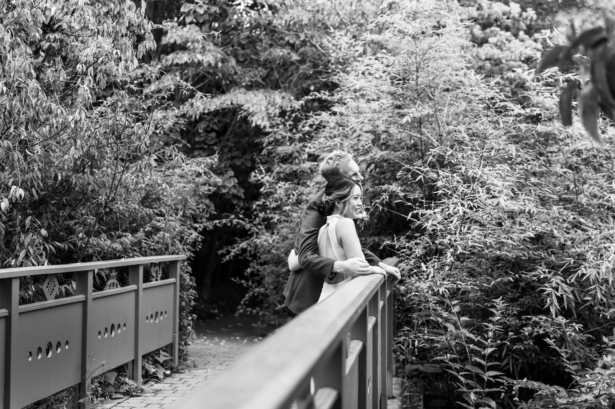 CroKowLove_CarissaDoug_Botanics-78.jpg