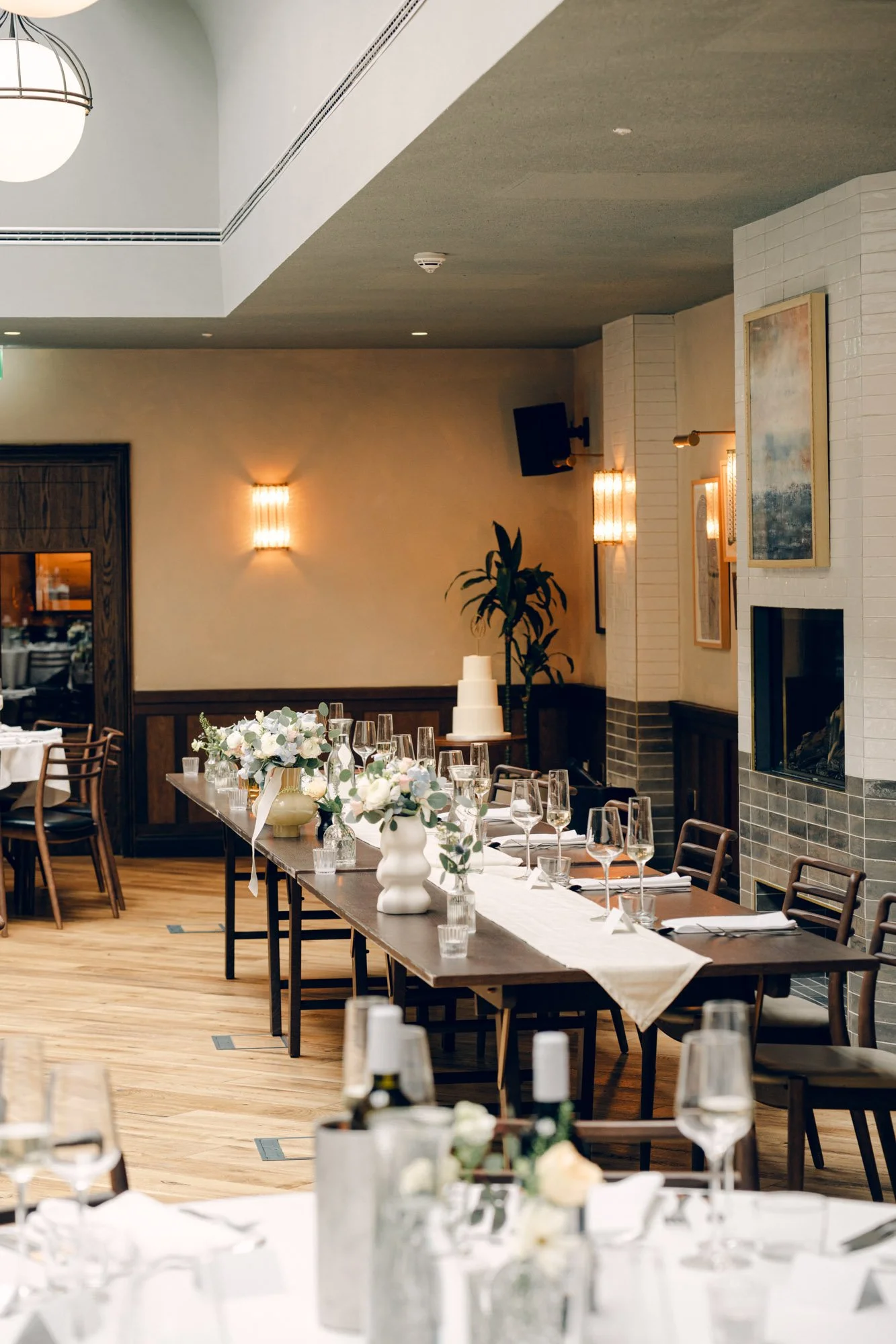 CroKowLove_SarahandPaul_Hoxton-270.jpg