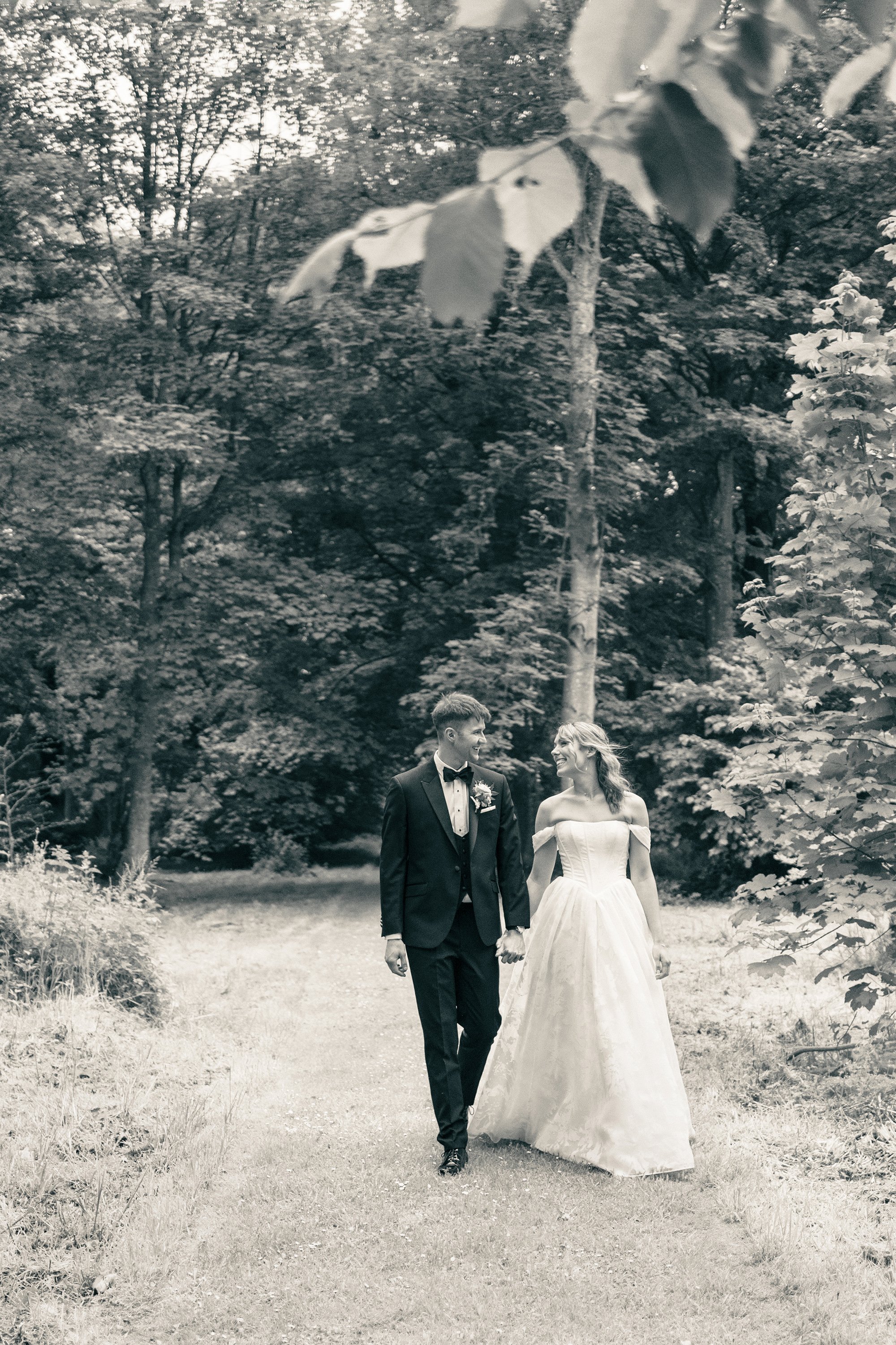 CroKowLove_KaylaandSam_WeddeburnBarns_preview-36.jpg