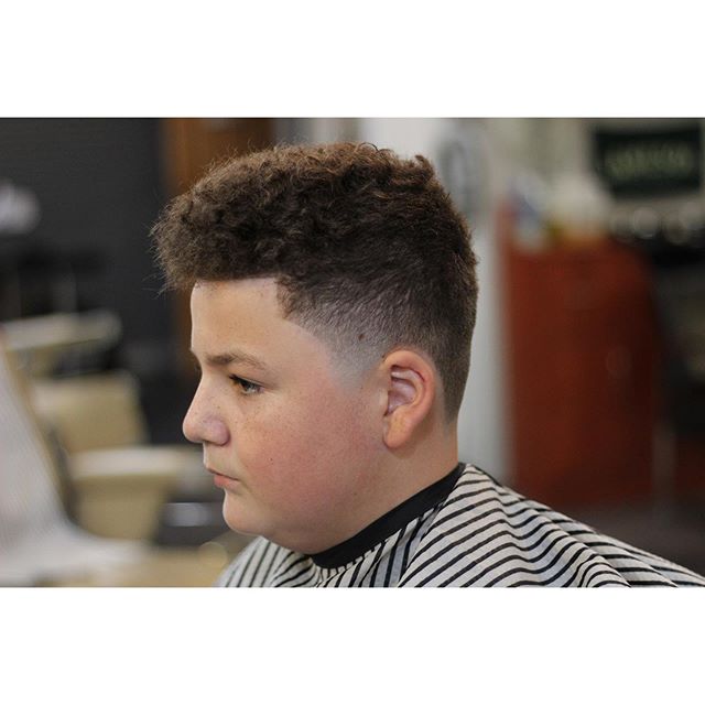Cleeean cut by @jake_barreraa 💈🔥book you&rsquo;re appointment today! #hair #haircut #barber #menshair #mensfashion #barbershop #hairstyle #barberlife #classic #style #beard #bearded #shave #fade #barbering #mensstyle #wahl #andis #canon #camera #ph