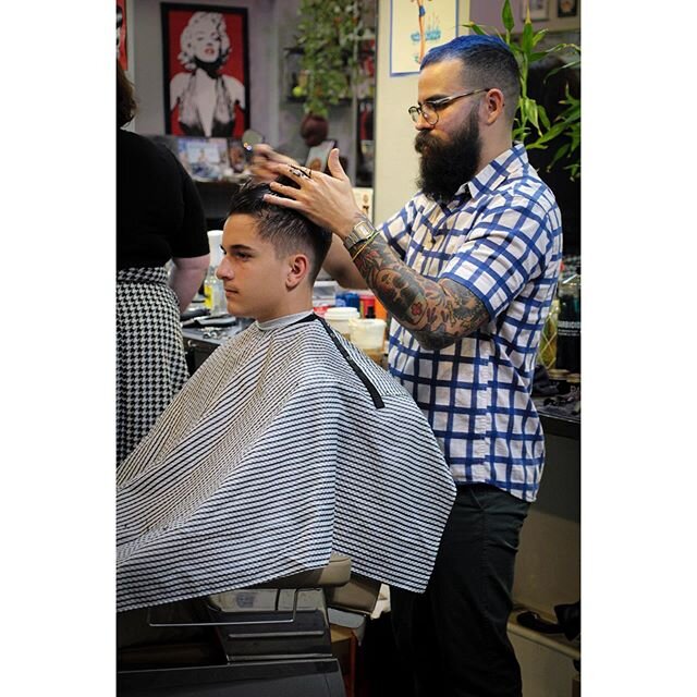 Welcome back Hazel!💈 #hair #haircut #barber #menshair #mensfashion #barbershop #hairstyle #barberlife #classic #style #beard #bearded #shave #fade #barbering #mensstyle #wahl #andis #canon #camera #photography #like #follow #explore #barberworld #fl