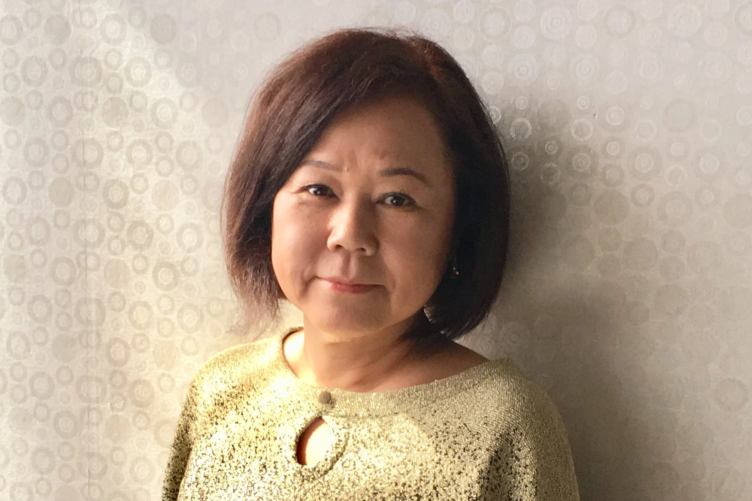 MICHIYO (SUYO) NAKAMURA 20 year experience in Ikebana (Japanese flower arrangement) of Sogetsu School.