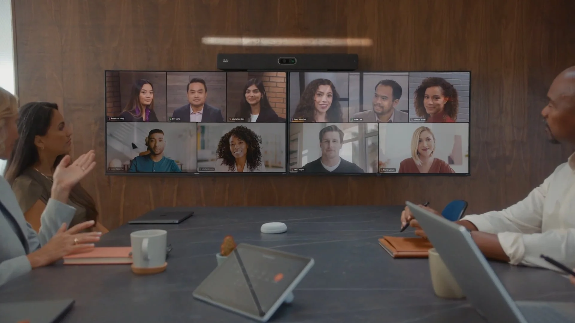 VS--Vimeo-cisco-roombarv11-1’03”.jpg