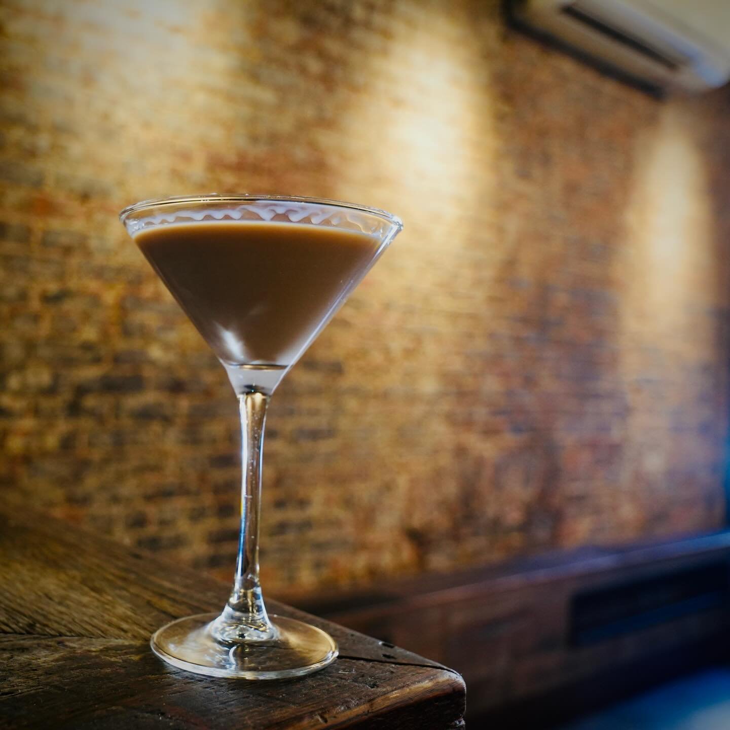 Coffee meets cocktail magic ☕🍸 Smooth, creamy, irresistible.

#espressomartinitime #nycdrinks #nyccocktails #nyceats #upperwestsidenyc
