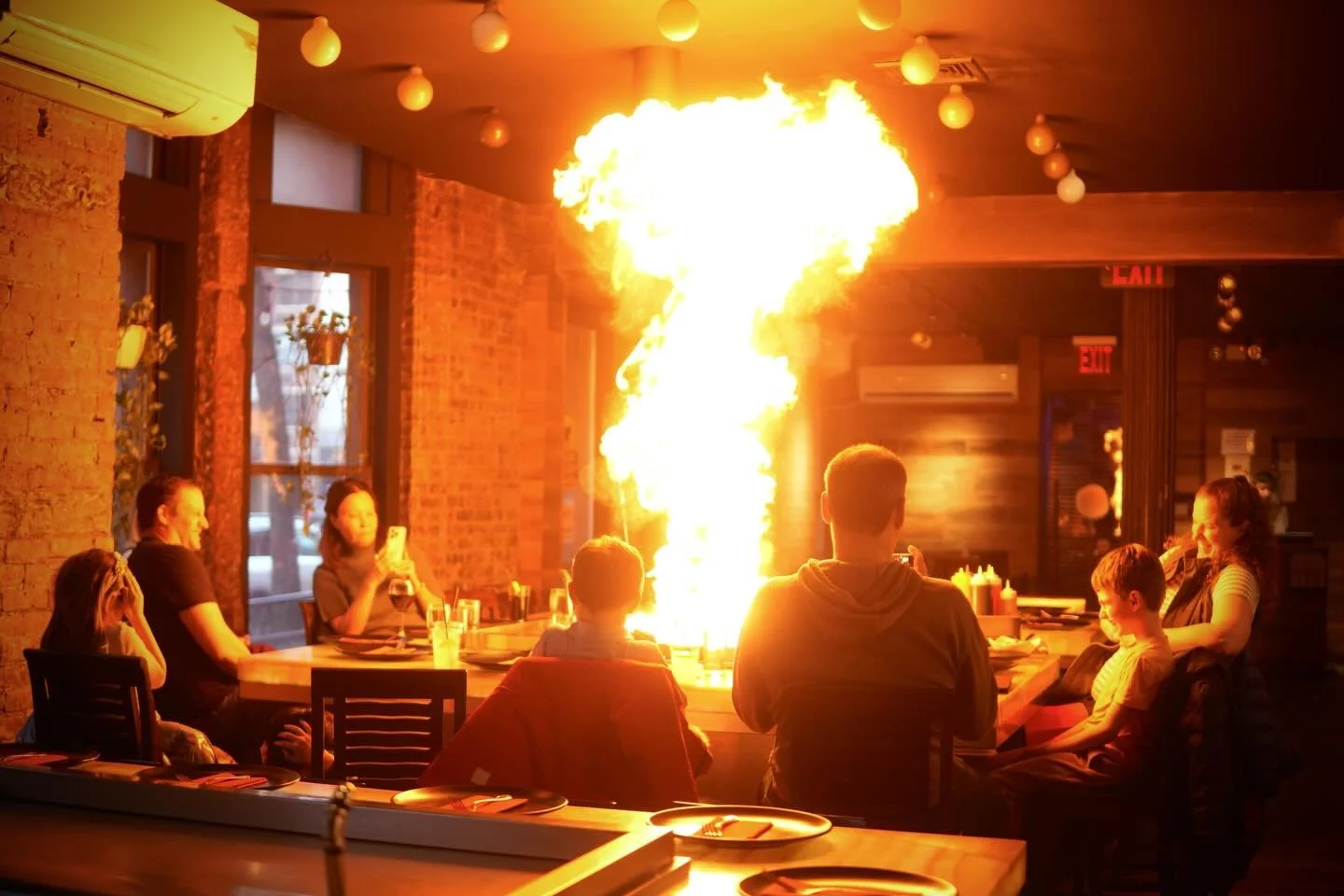 A very common sight in @flame_upperwestside 

#uwsnyc #nycfoodporn #nyceats #uwsrestaurants #nychibachi