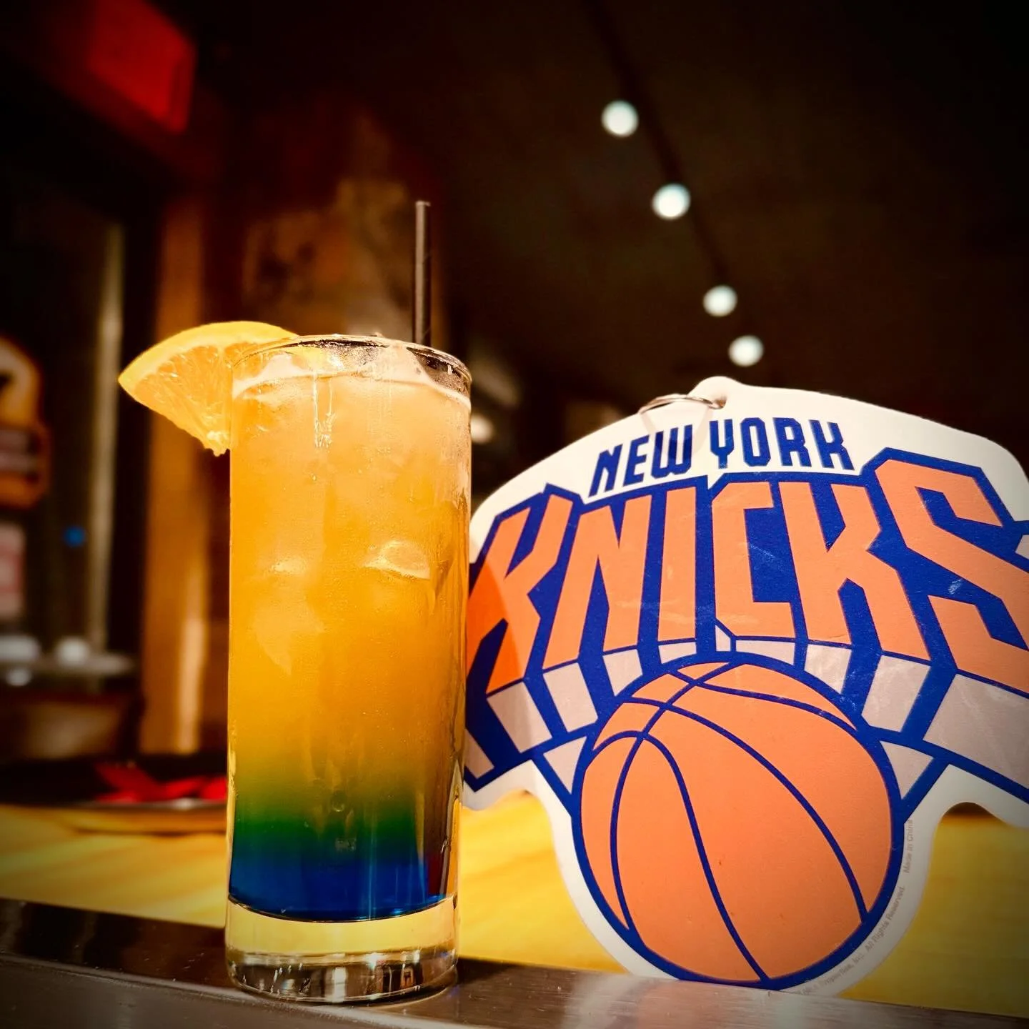 Inspired by the Knicks, crafted for you 🏀🍹 Game night starts @flame_upperwestside 

#nyccocktail #uws #nycfoodie #nycfoodporn #knicks