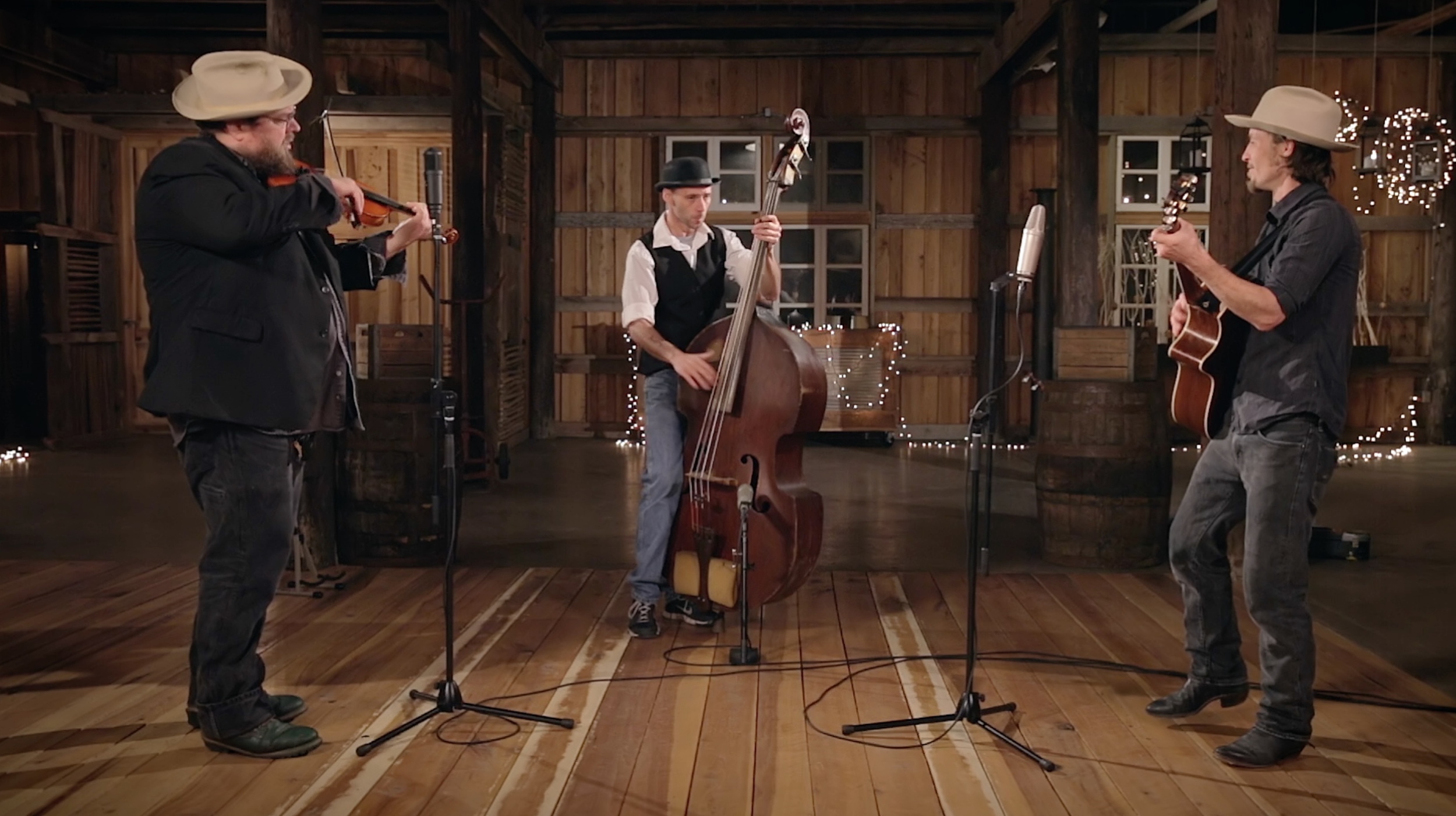 [New Video] The Howlin' Brothers performing 'Yuma Train'