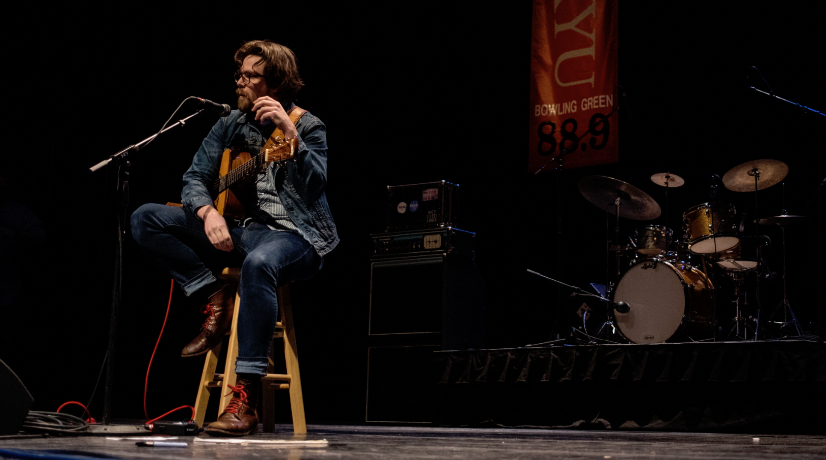 Carl Anderson performing at LRS LIVE! on 1-19-17. Photo by Bryan Lemon.