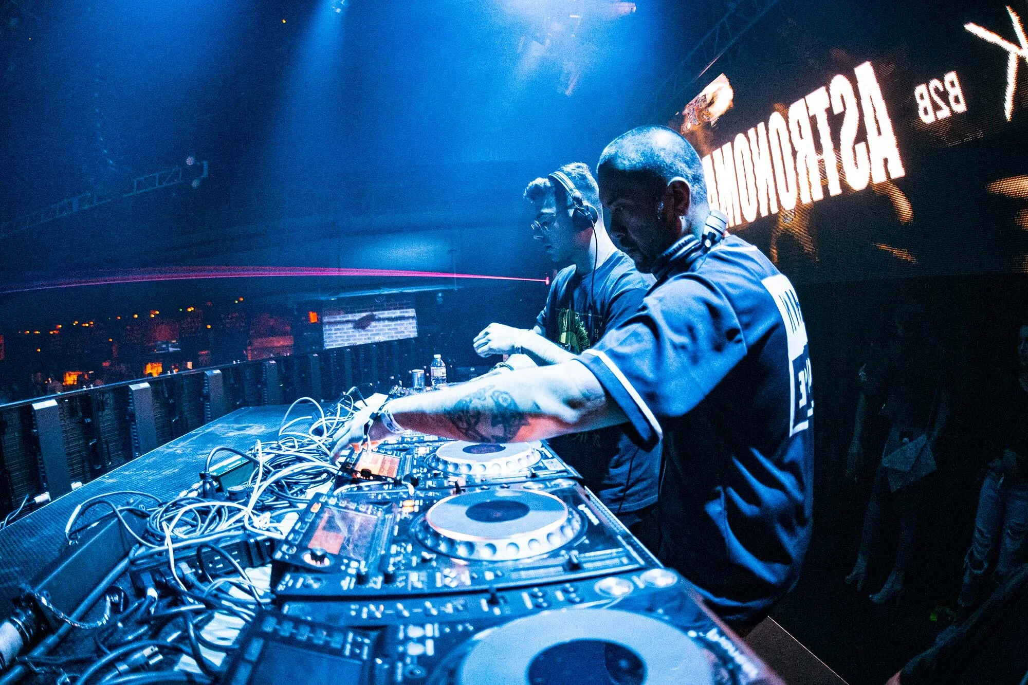 Jace Mek B2B Astronomar