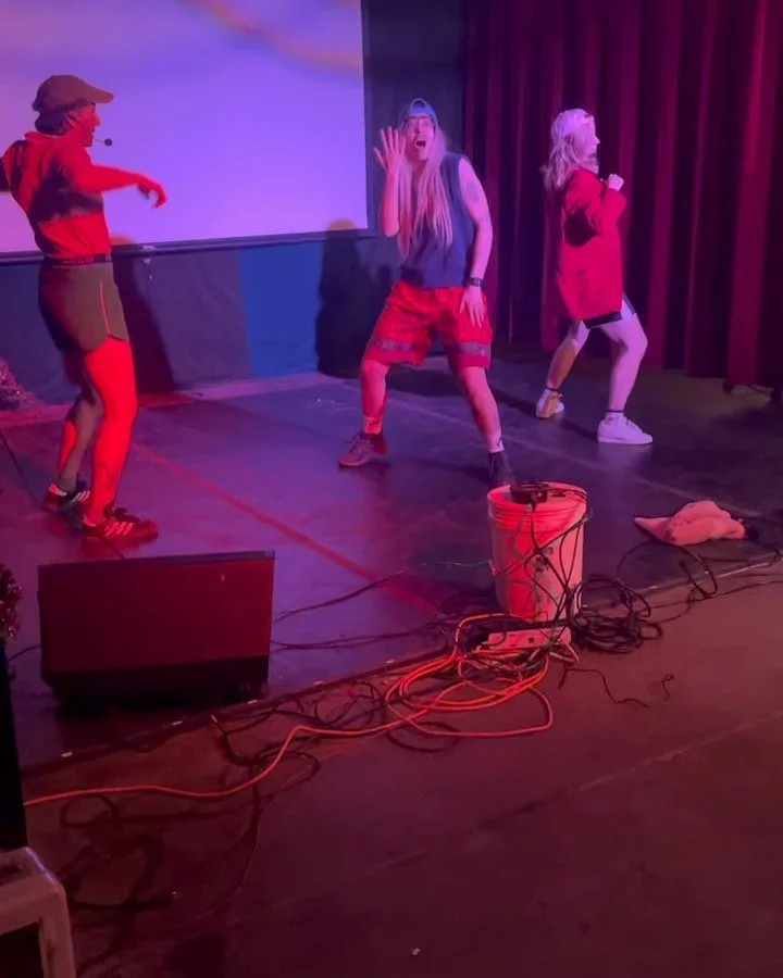 some active (first vid) and tender (second vid) moments between us boys at the opening of @captain_treebones and @annaazizzy Weinertown premiere 🤩 we played 2 of our fave songs plus one more (not captured here) that just might be too saucy for the g
