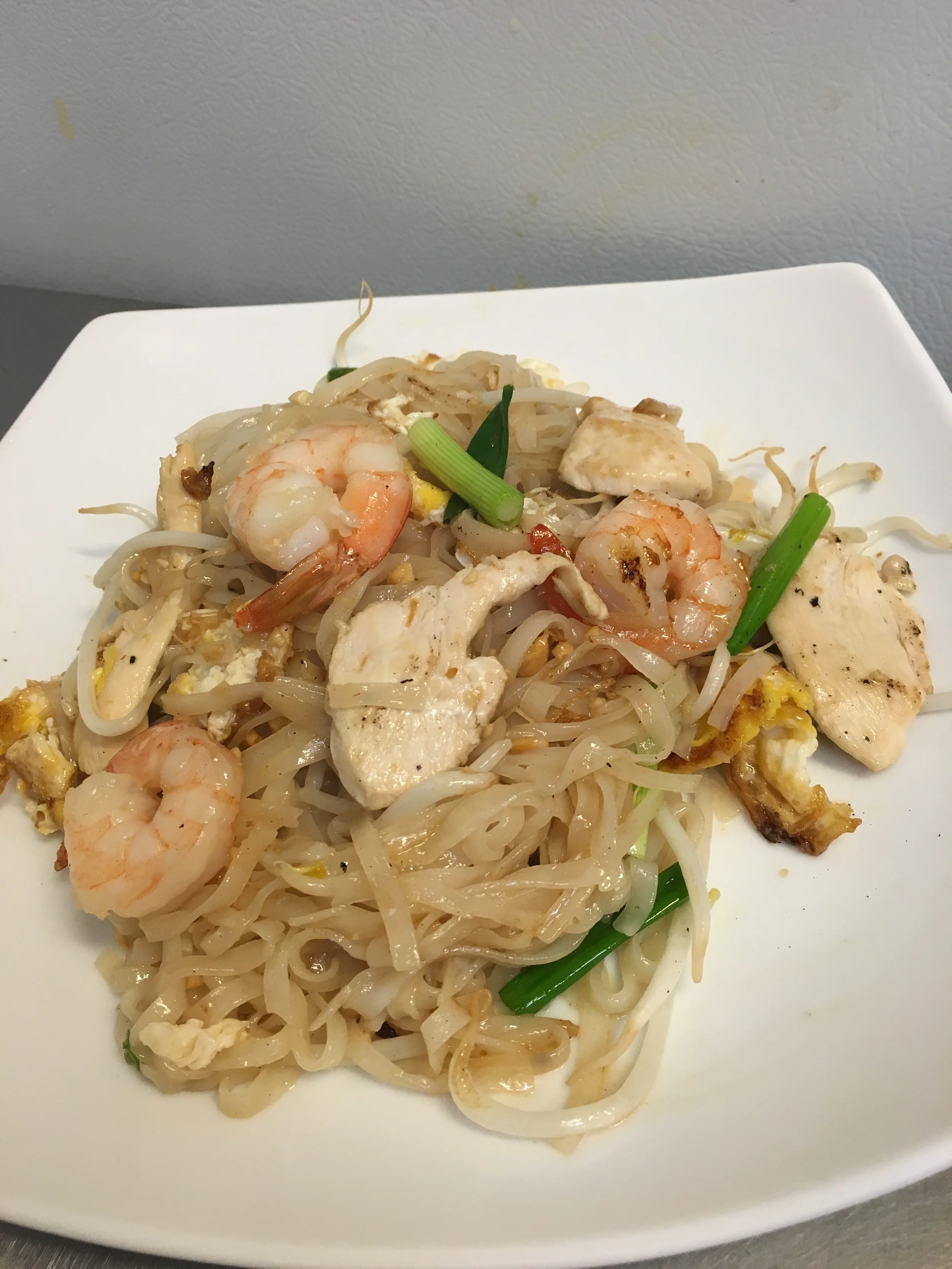 pad thai.jpg