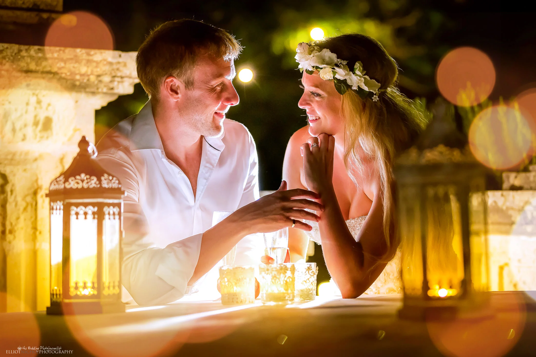 Candle light table for bride and groom. Photo by Elliot Nichol Photography.