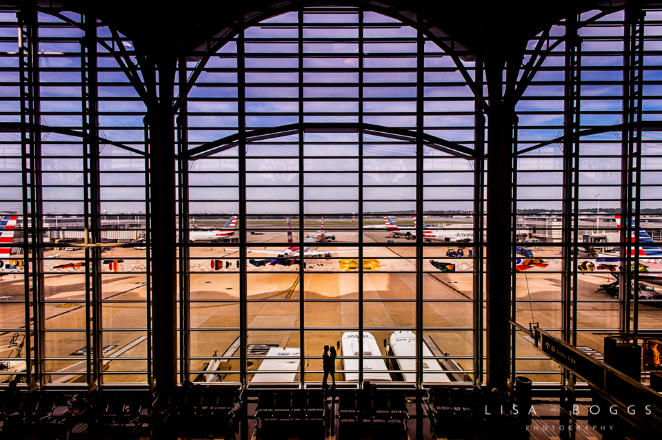 s&d_reagan_national_airport_engagement_portraits_lisa_boggs_photography_02.jpg