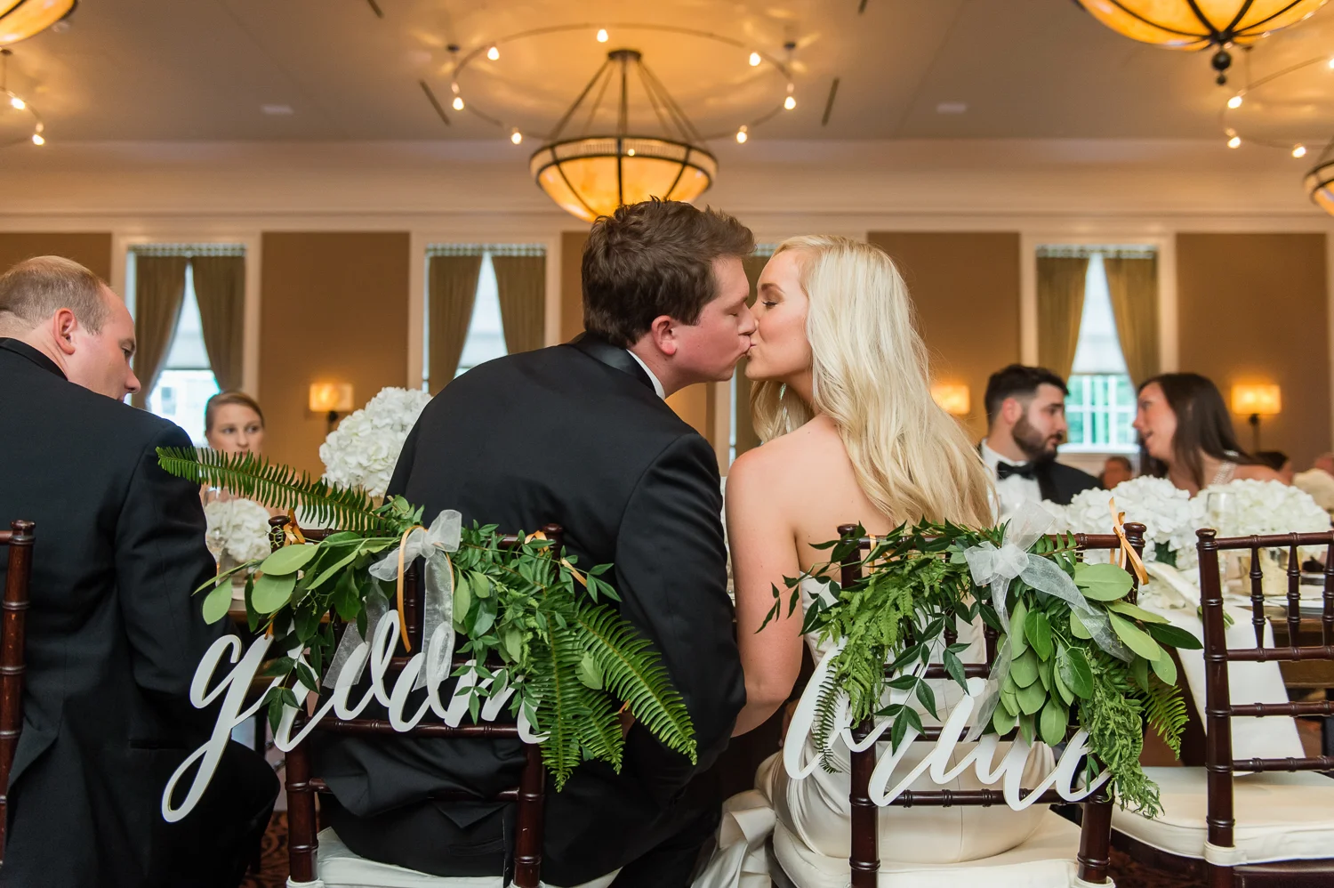 Simple White and Gold Tidewater Inn Easton, MD Wedding