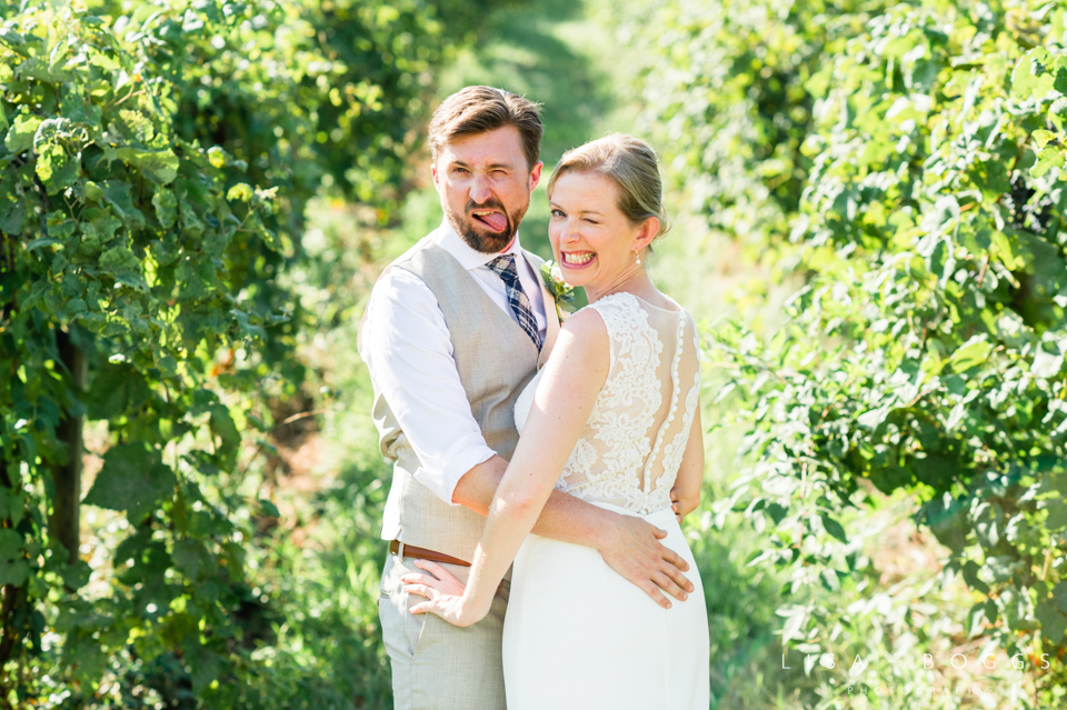 j&c_bluemont_vineyard_wedding_lisa_boggs_photography_07.jpg