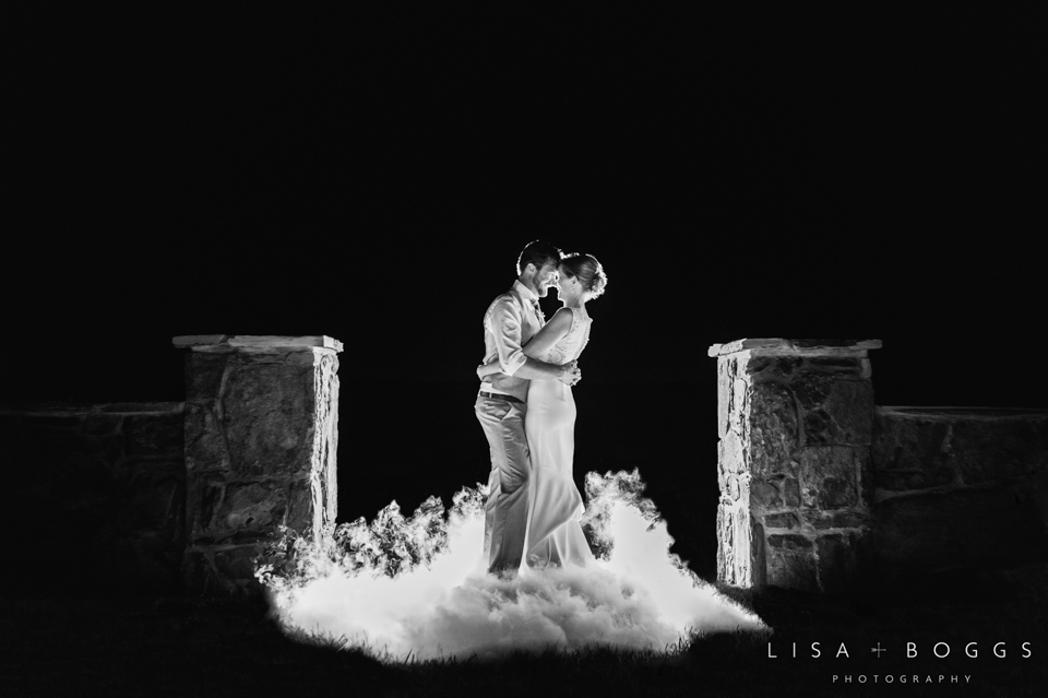 j&c_bluemont_vineyard_wedding_lisa_boggs_photography_47.jpg