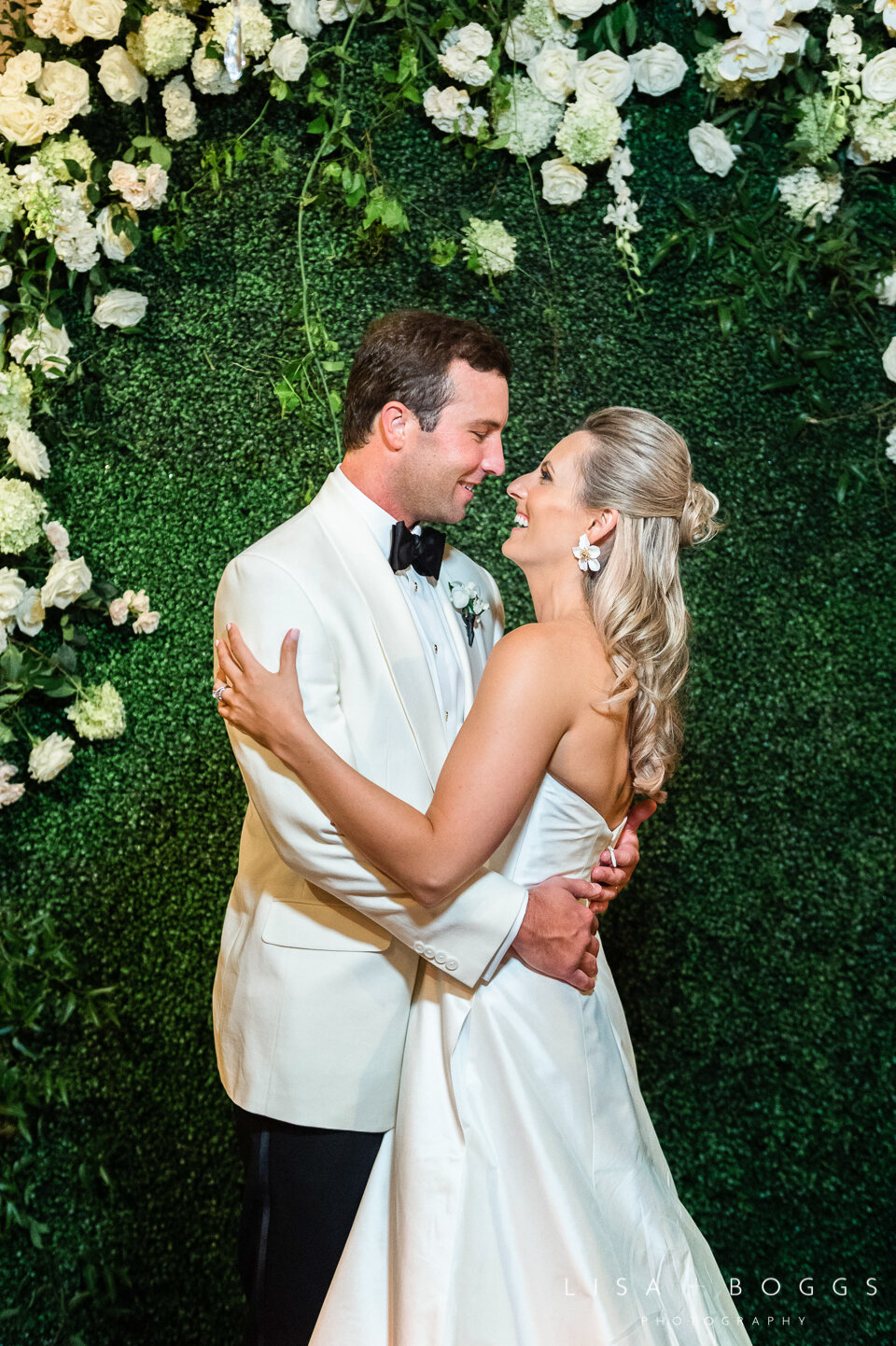 Kathryn & Tim's Classic Army Navy Country Club Wedding