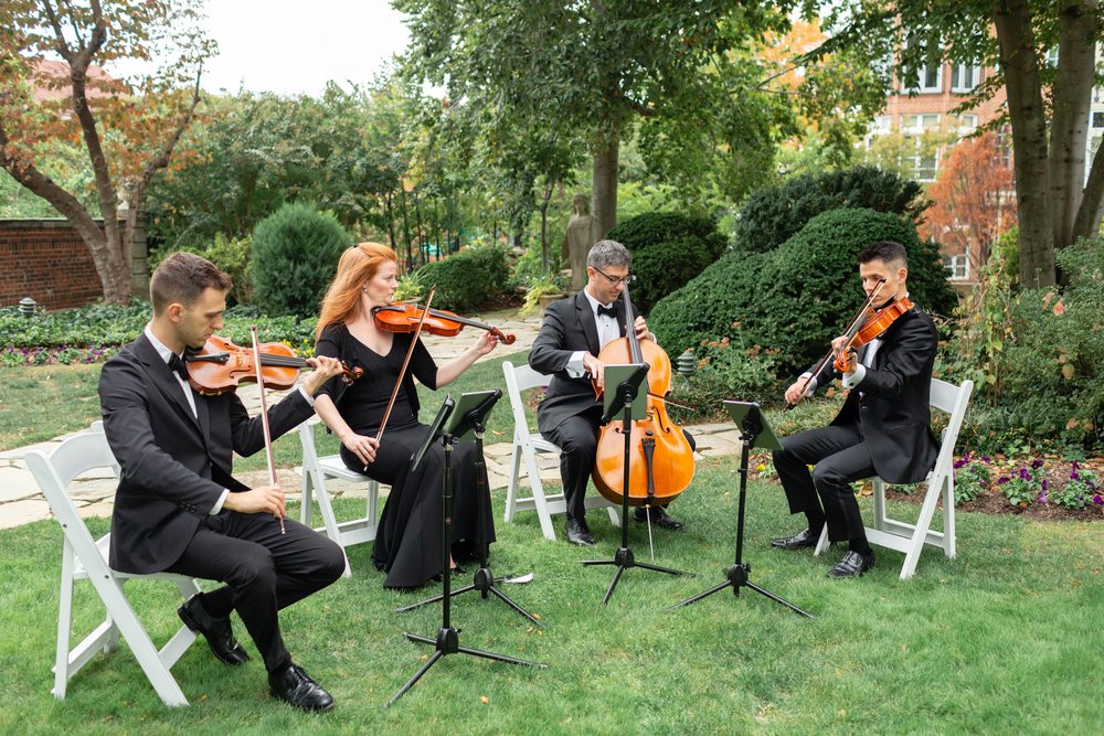 Jessica and Andrew’s Romantic and Dreamy Autumn Wedding at Mer