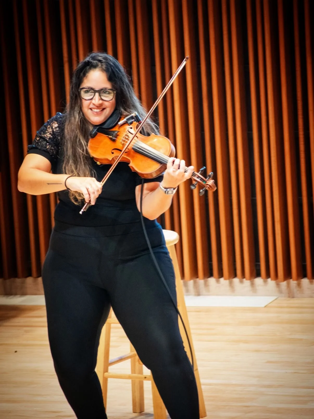 August 2025 so far&hellip;

1- Playing with @gaelicamusic at @frostschoolum for @irelandcgmiami 📷 by the incredible @izzitakespictures 
2- With my favorite Marlin
3- With my chicos on board the &ldquo;Lucecita&rdquo; 🛥️ 
4- Celebrating love with my