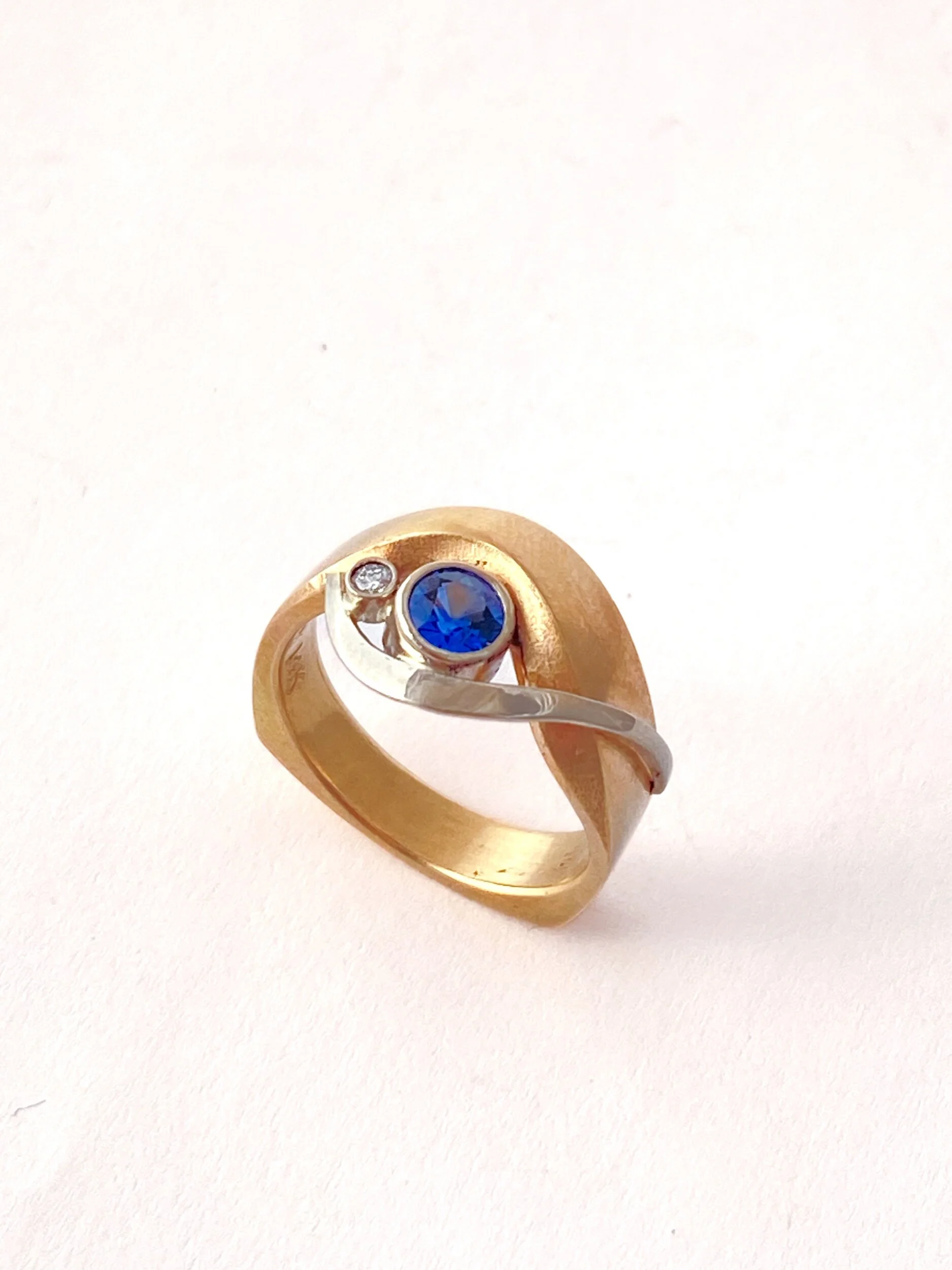 F47FA326-6592-403F-806C-6C0214B4ABA2