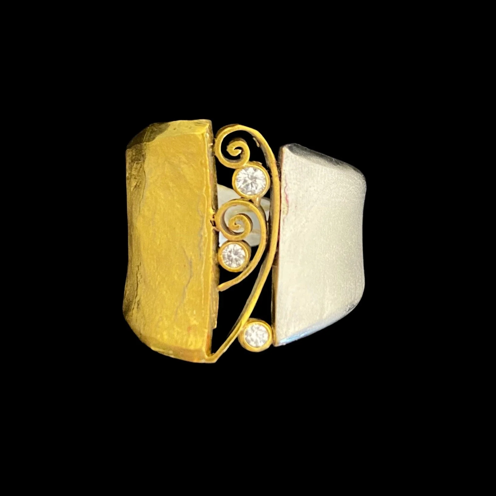 Rosario Garcia Platinum-Silver, 18kt Diamond Ring