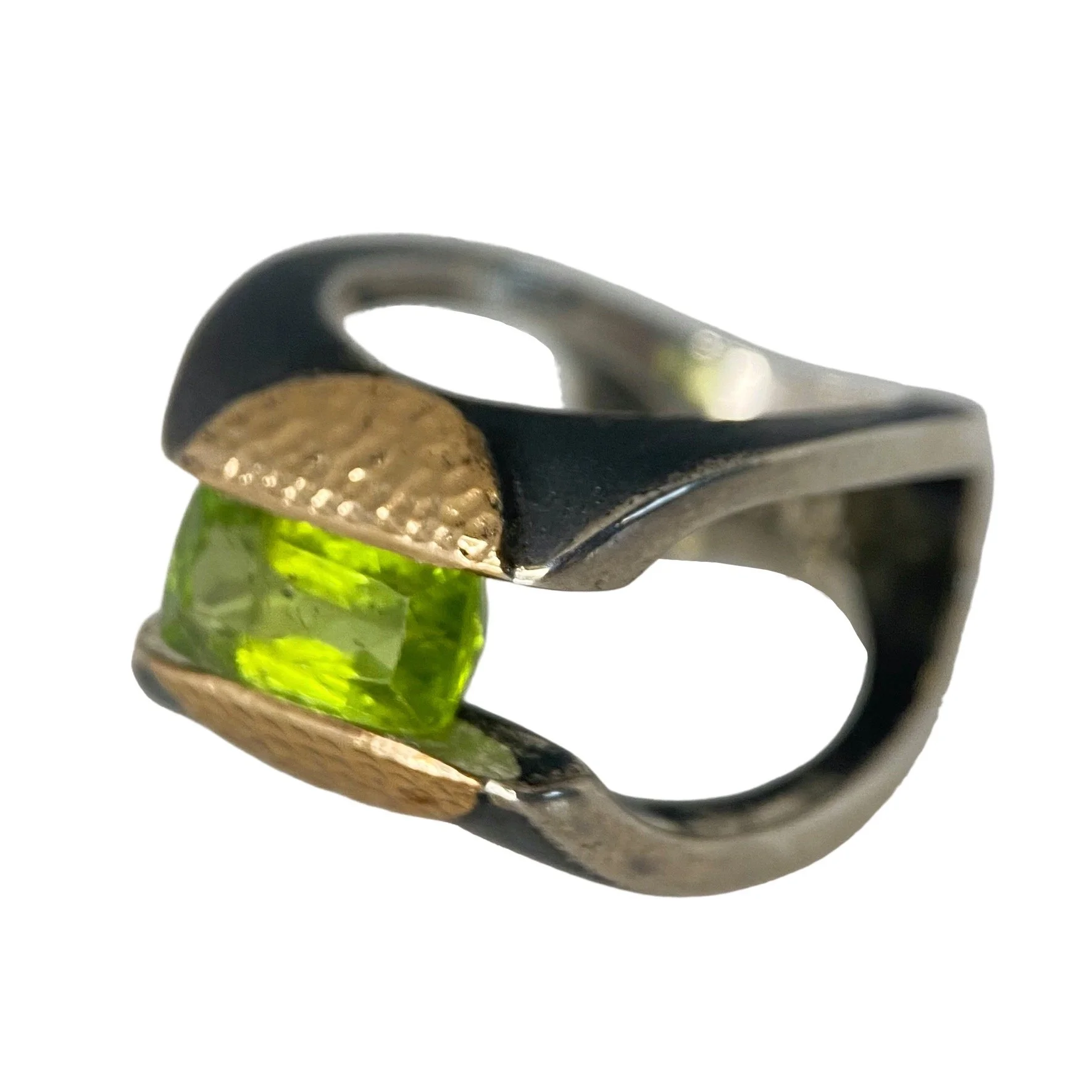 Bora Peridot Channel Ring