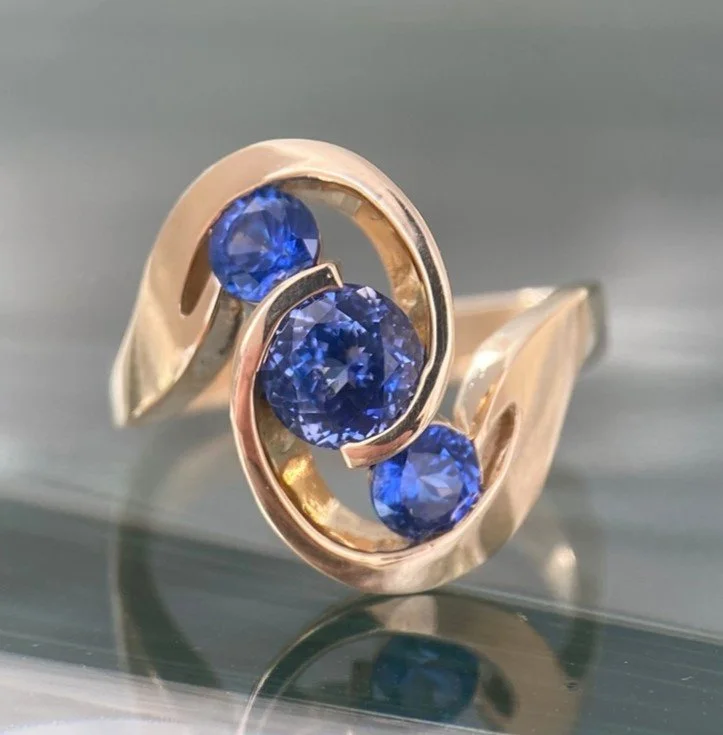 14k Cornflower Sapphire Ring