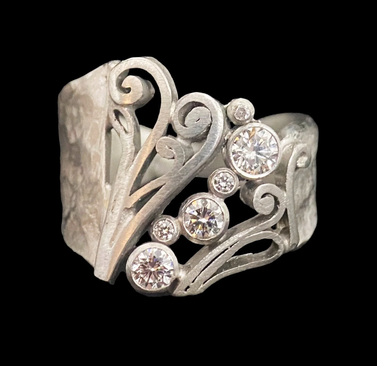 Rosario Garcia Platinum-Silver Diamond Ring