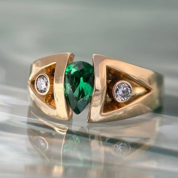 14k Tsavorite Garnet and Diamond Ring