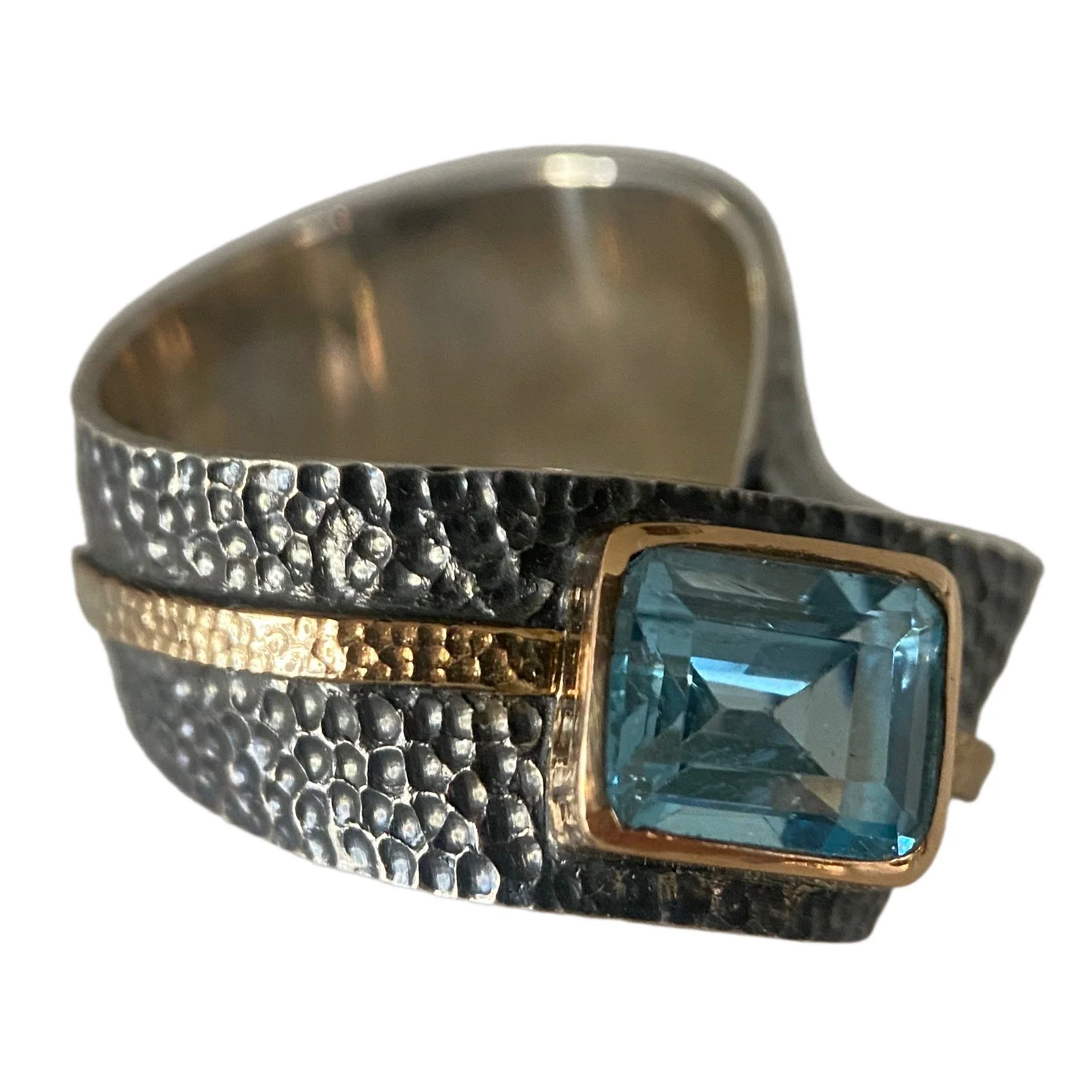 Bora Twist Blue Topaz Ring