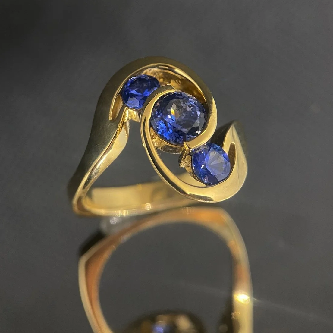 14k Cornflower Sapphire Ring
