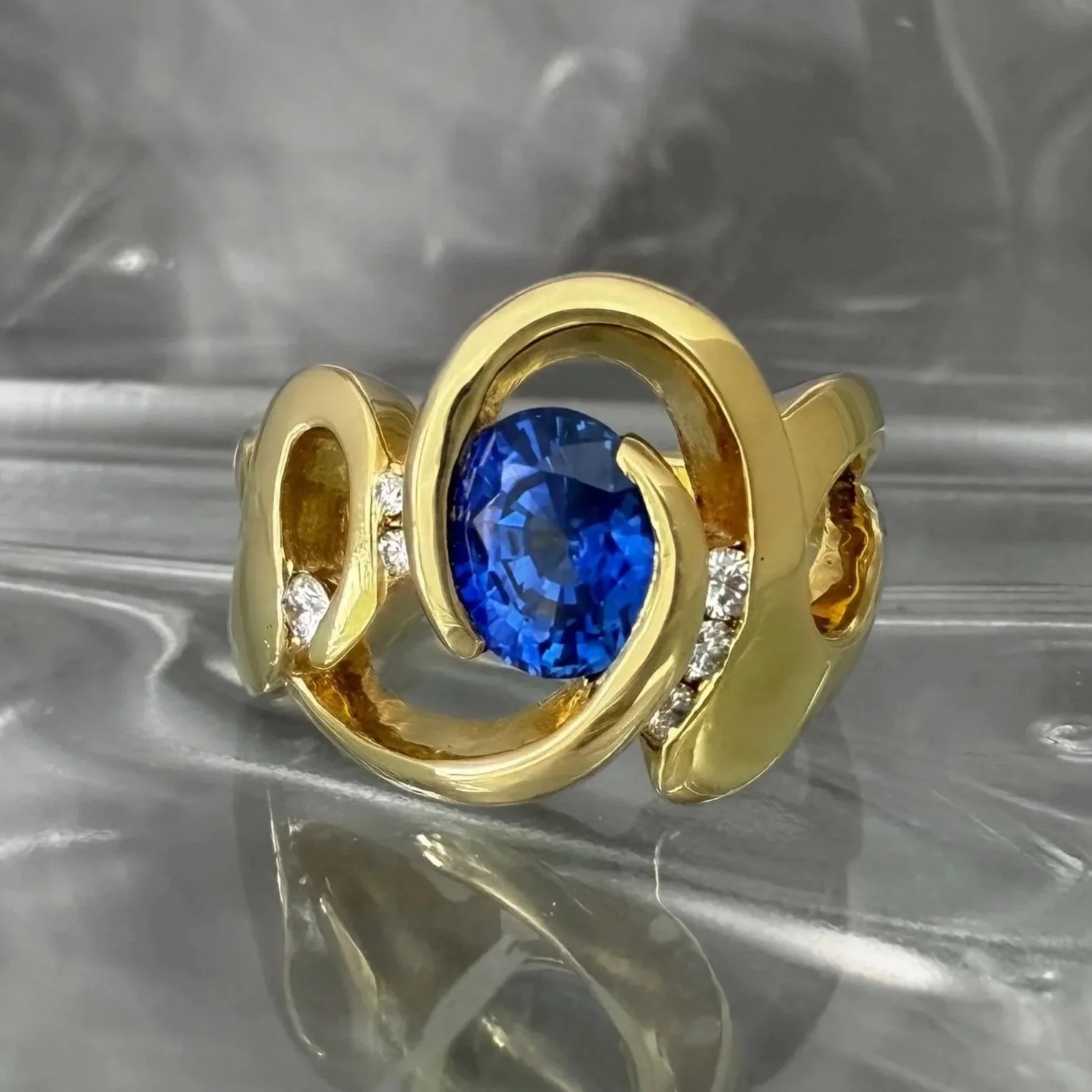 18k Royal Blue Sapphire & Diamond Ring