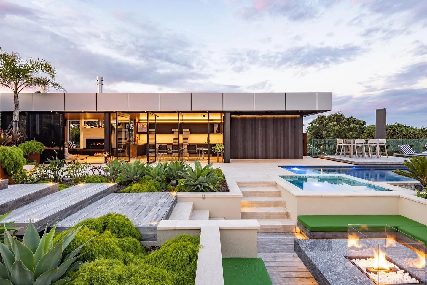 Bay View Pool House, Hawkes Bay. 

@pollenworkshop 
@davconltd
@designsourcenz