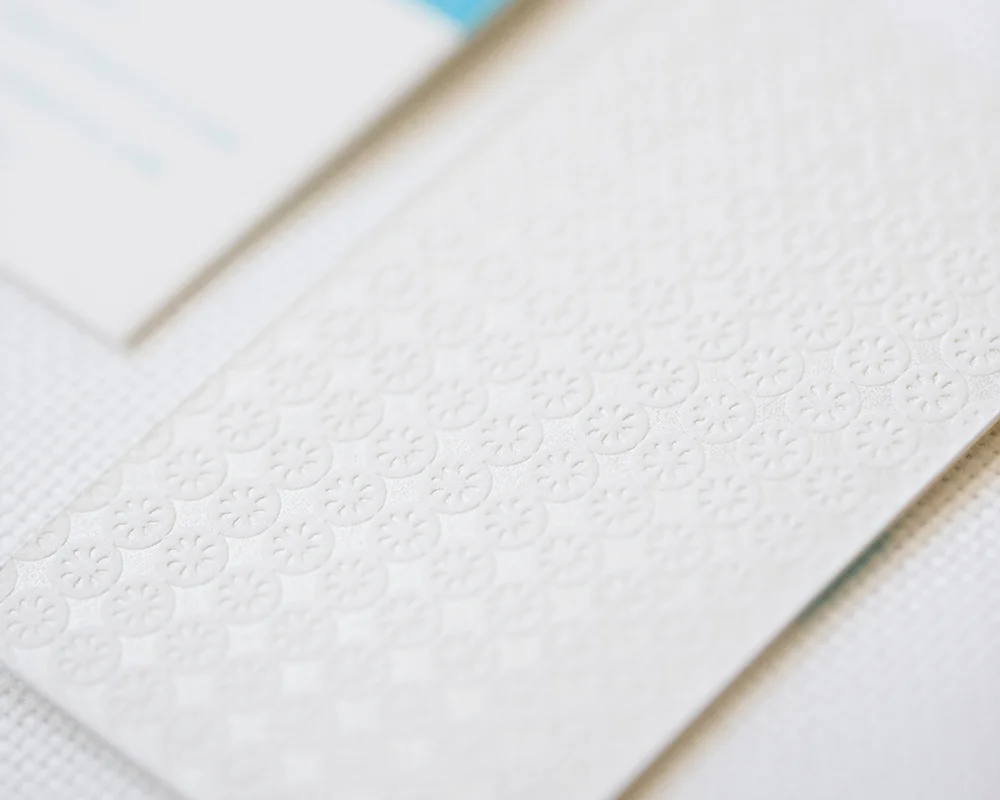 Define Bottle — Creative brands for creative people // Akula Kreative