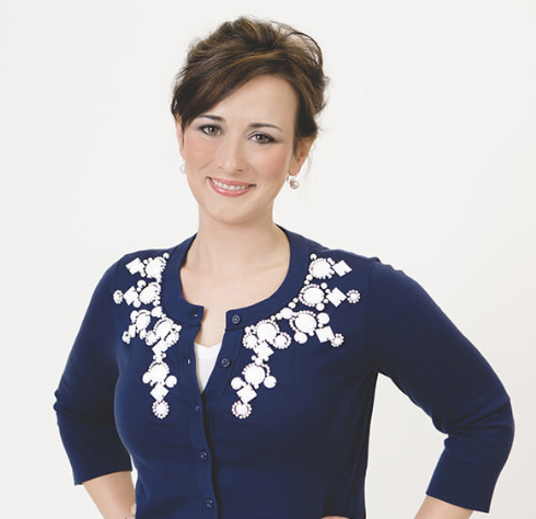 profile pic - lauren benton.png