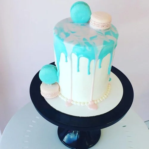 Gender+Reveal+with+pink+&+blue+glaze.jpg