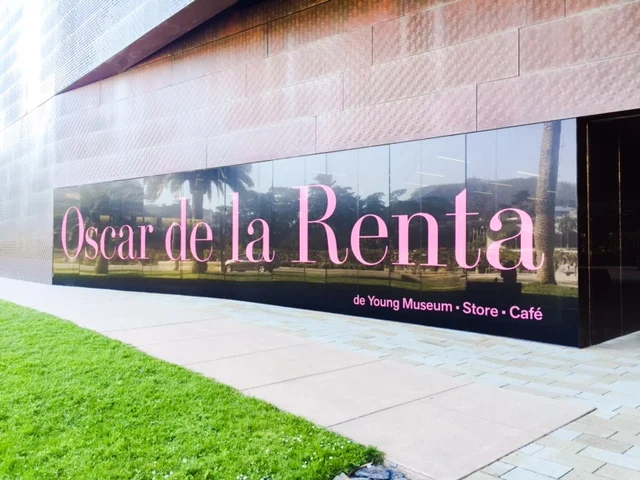 Oscar de la Renta: The Retrospective, de Young Museum