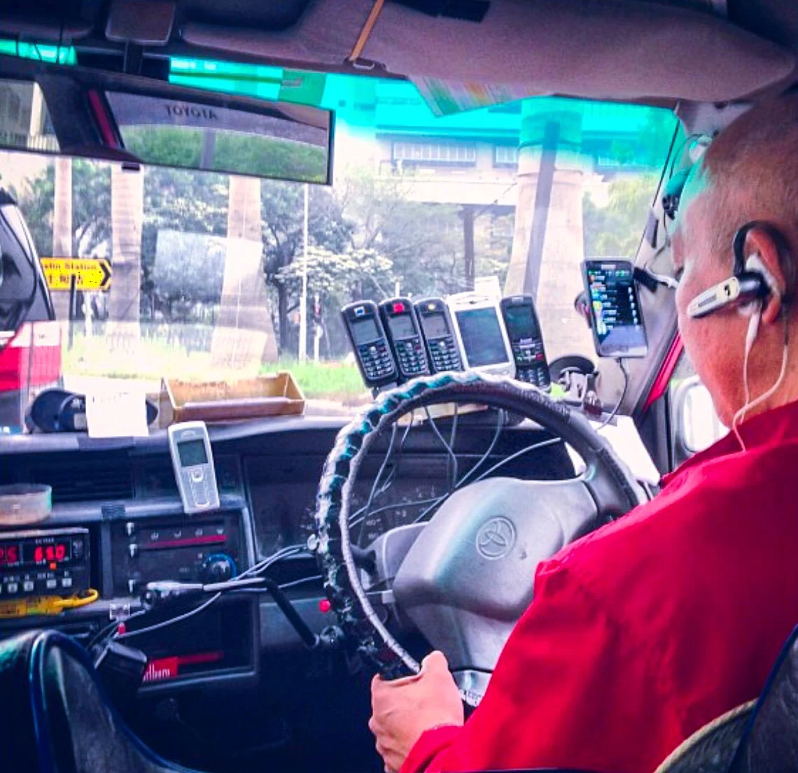 Hong Kong Taxi's are well connected