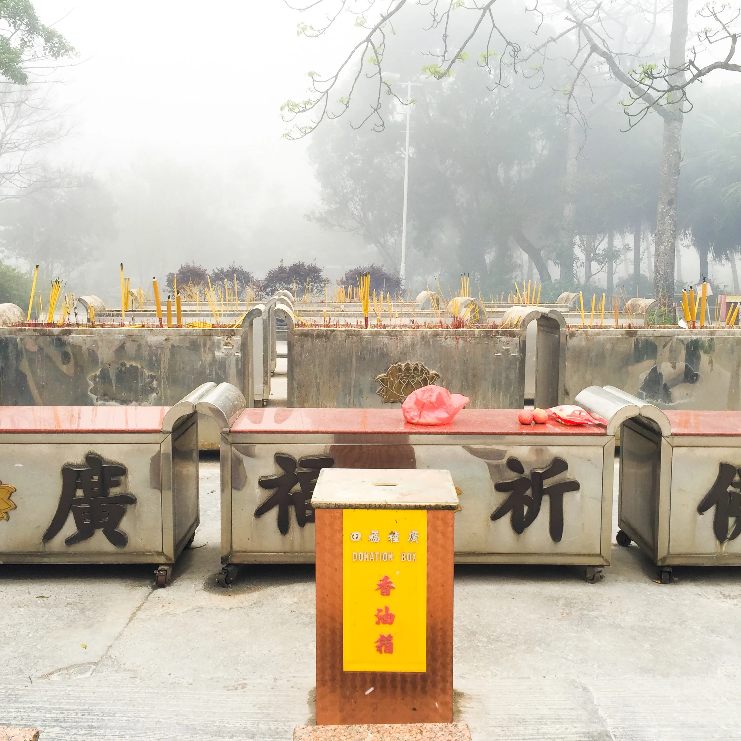 Essence shrines to offer prayers to Buddha