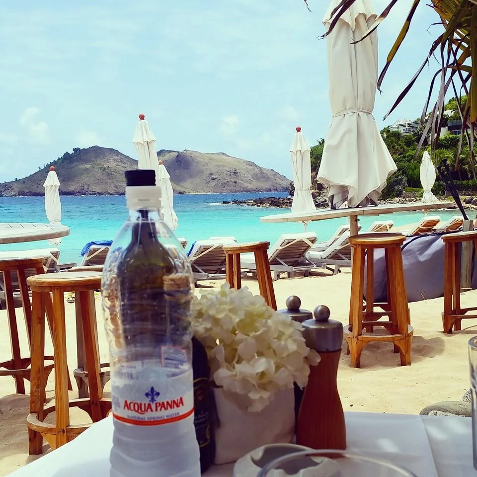 A chic afternoon lunch at Eden Rock 