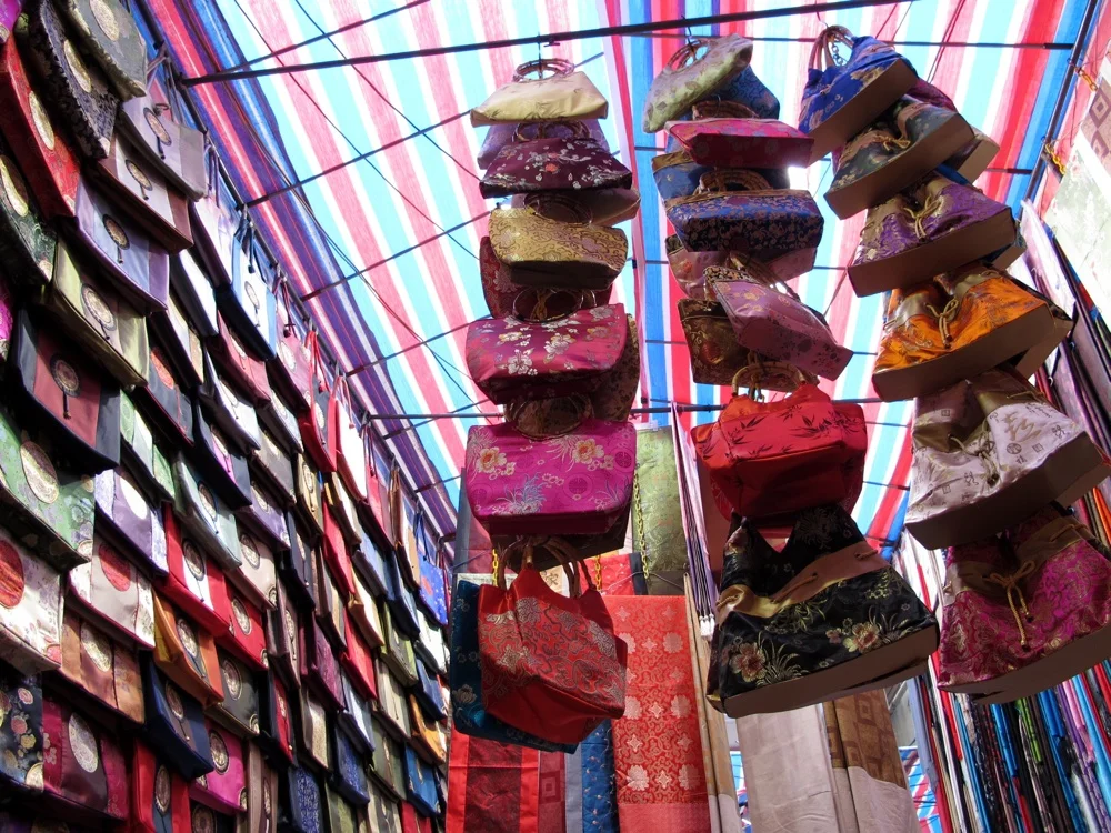 Ladies Market, Kowloon
