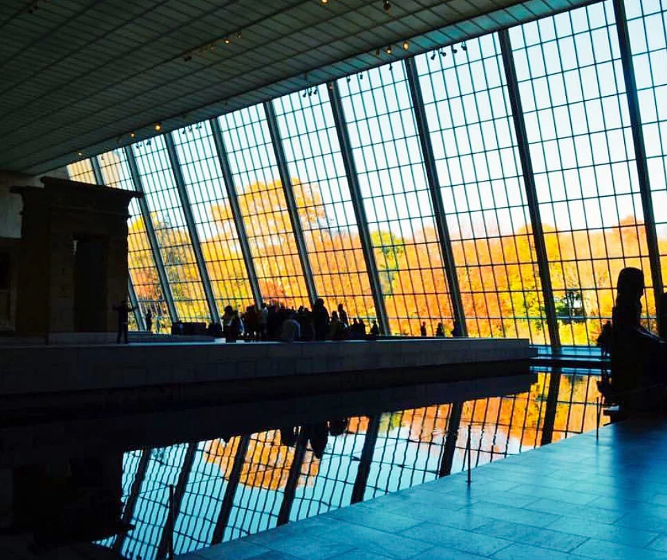 Metropolitan Museum of Art reflection pool 