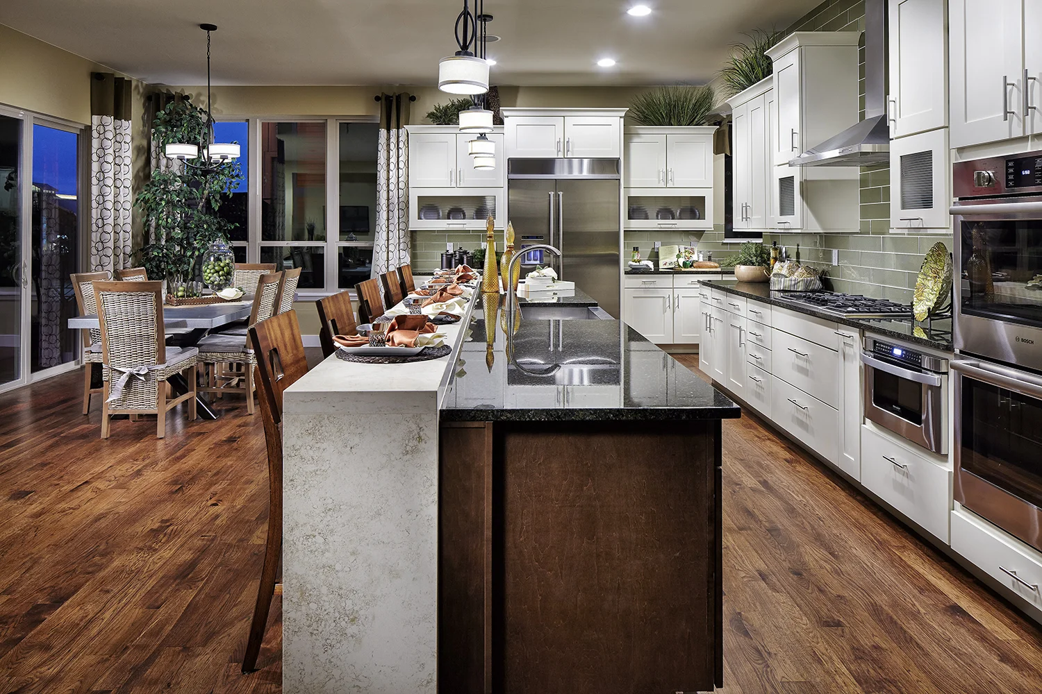 5040 Kitchen.jpg