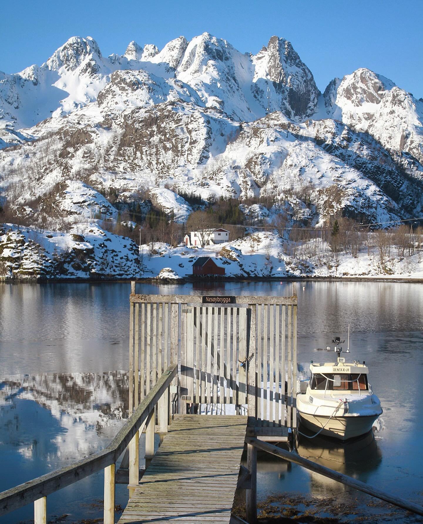 Man oh man did we nail that one!!! 6 days exploring the Lofoten archipelago under clear skies, with cold temps and April powder stashes. Private house with our own chef overlooking the fjord an hour + away from the crowds. Objectives sighted from the